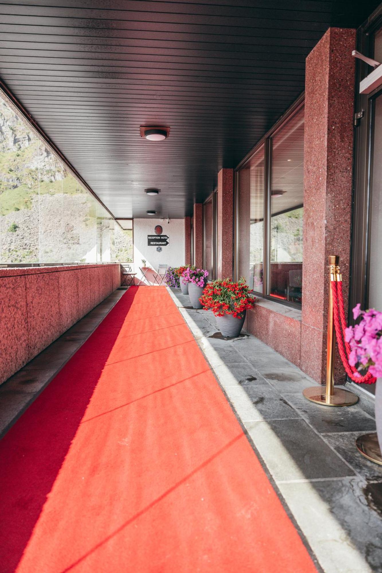 Live Lofoten Hotel Stamsund Exterior photo